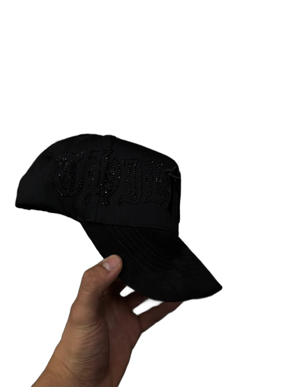 31 Hats Crystal Black